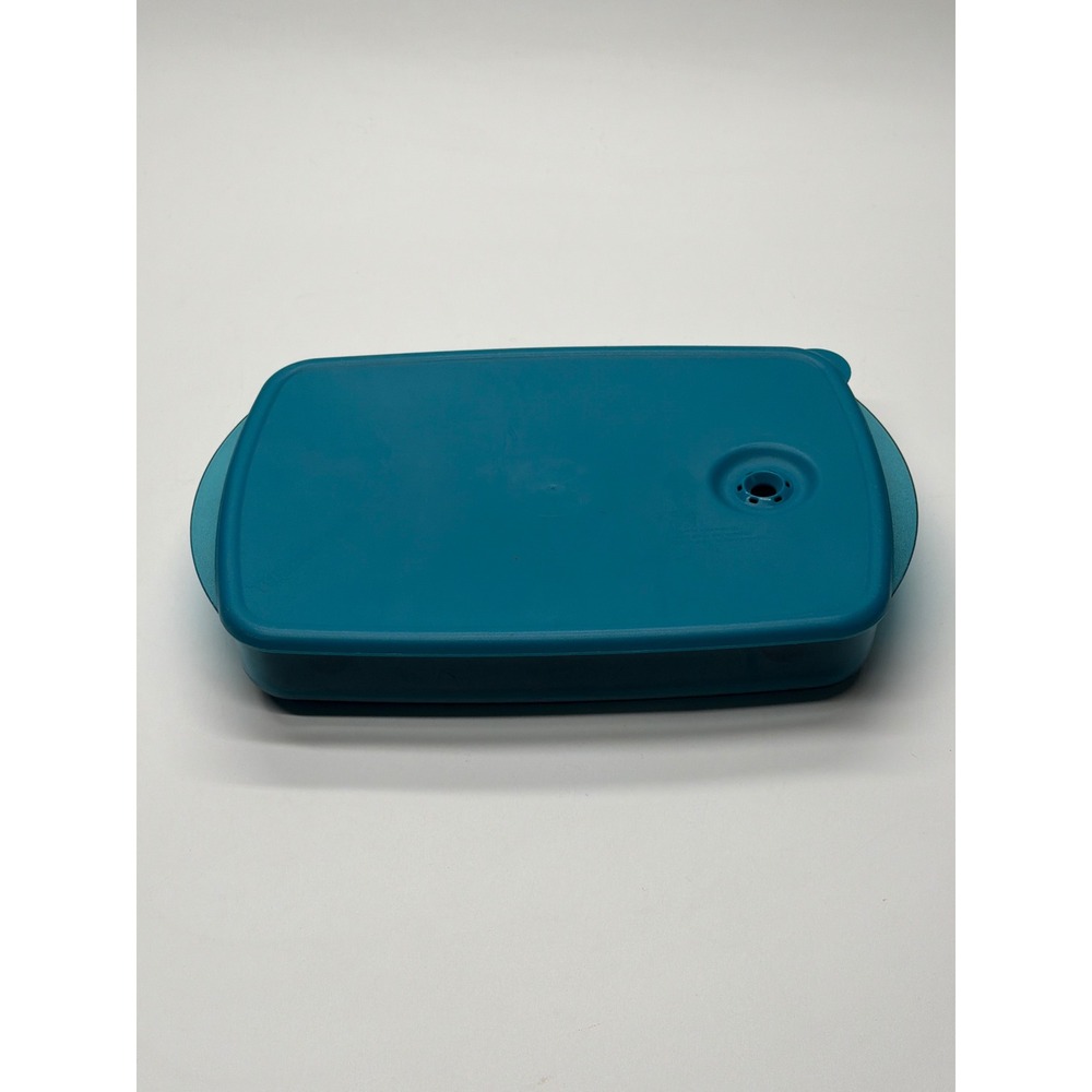 Tupperware Teal Blue 3 Compartment Microwave Reheatable Lunch Container 3990A-2